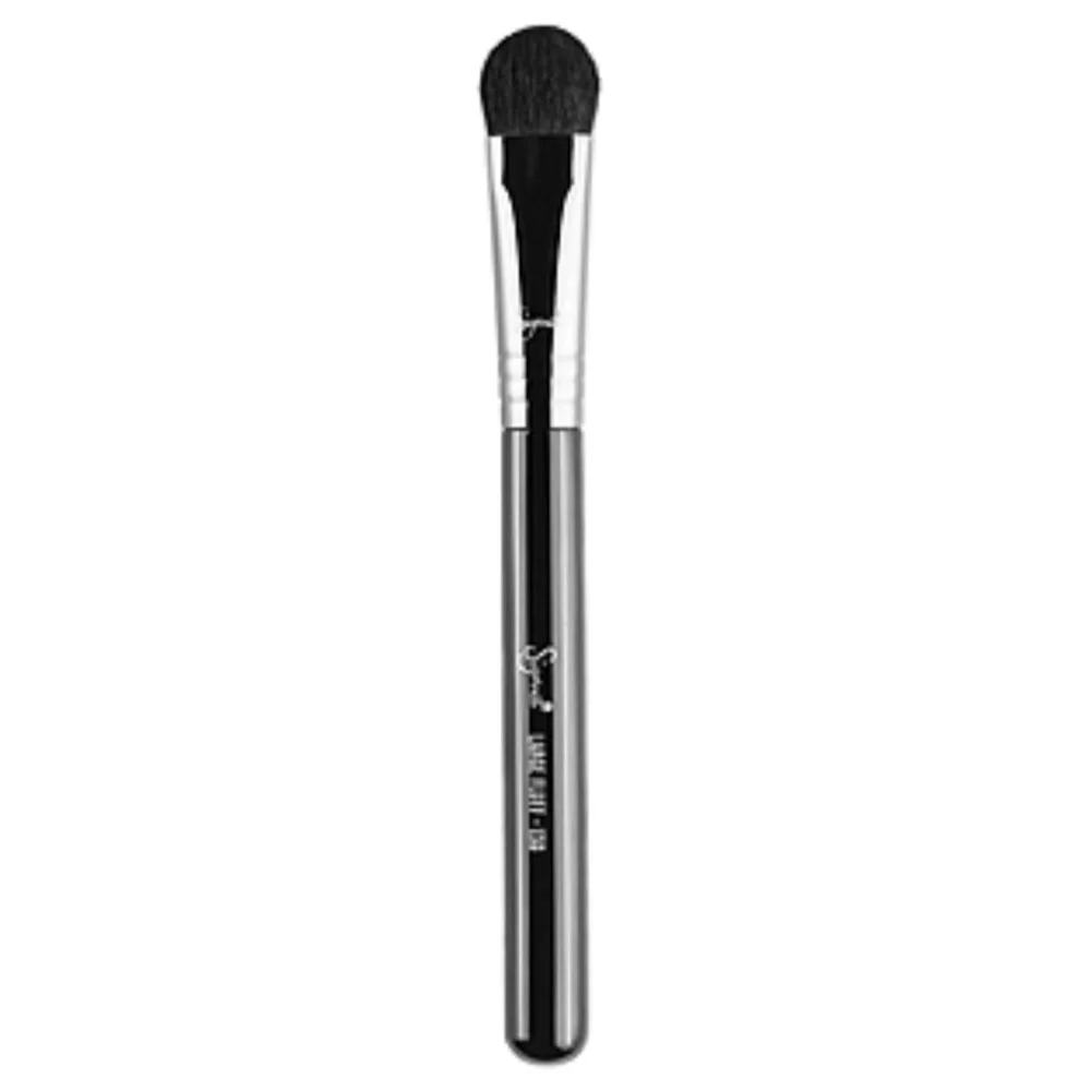 Sigma E50 Large Highlighting Fluff Brush